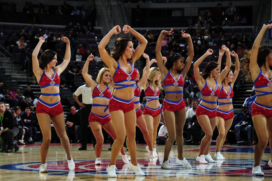 Il Dance Team dei Detroit Pistons (Nbae/Getty Images)